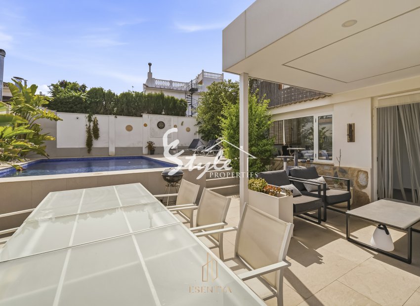 Вторичное жилье - Вилла - Torrevieja - Лос Балконес