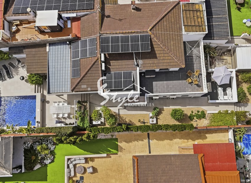 Вторичное жилье - Вилла - Torrevieja - Лос Балконес