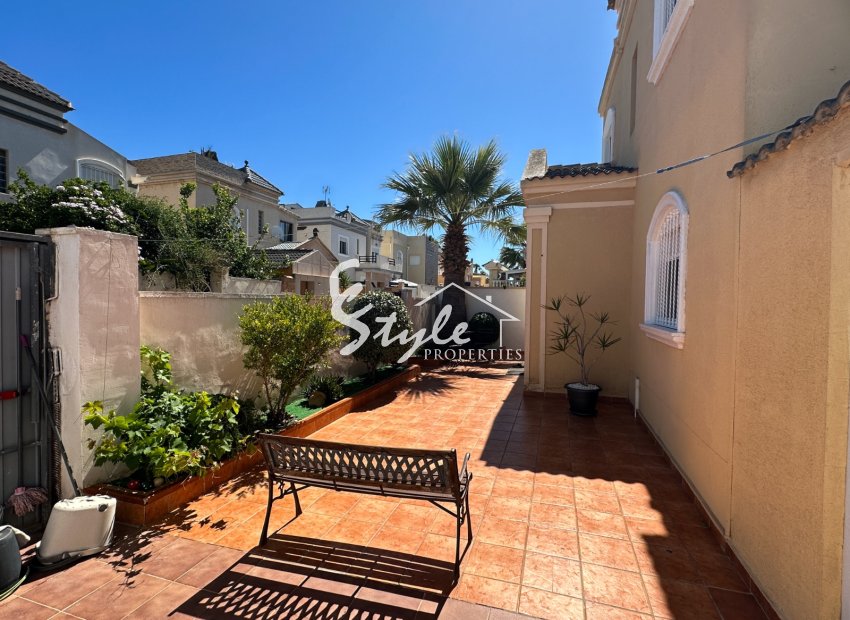 Вторичное жилье - Вилла - Torrevieja - Nueva Torrevieja - Aguas Nuevas