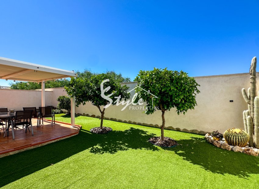 Вторичное жилье - Вилла - Torrevieja - Nueva Torrevieja - Aguas Nuevas