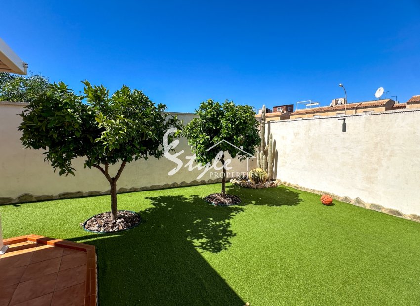 Вторичное жилье - Вилла - Torrevieja - Nueva Torrevieja - Aguas Nuevas