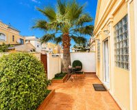 Вторичное жилье - Вилла - Torrevieja - Nueva Torrevieja - Aguas Nuevas