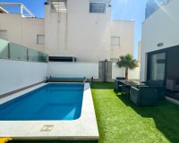 Вторичное жилье - Вилла - Torrevieja - Nueva Torrevieja - Aguas Nuevas