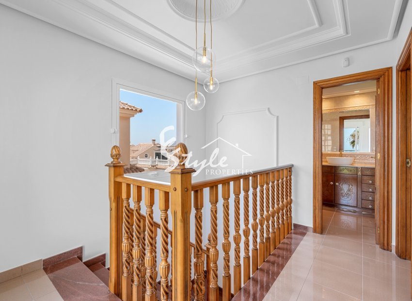 Вторичное жилье - Вилла - Torrevieja - Торревьеха