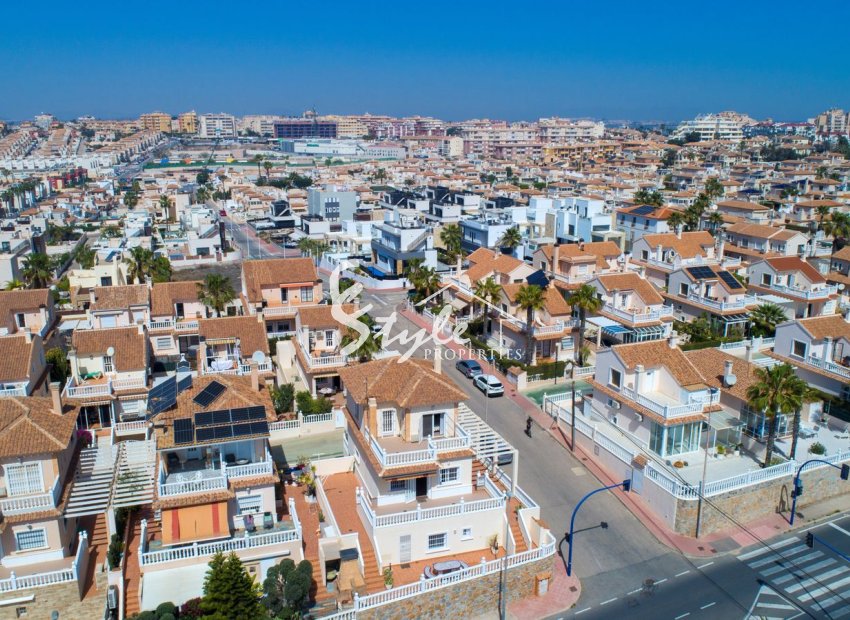 Вторичное жилье - Вилла - Torrevieja - Торревьеха