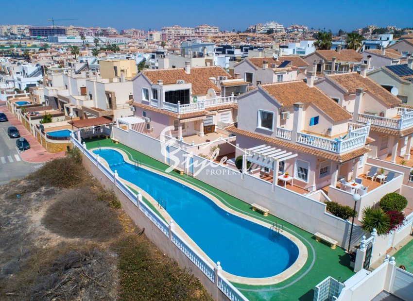 Вторичное жилье - Вилла - Torrevieja - Торревьеха