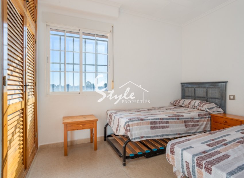 Вторичное жилье - Вилла - Torrevieja - Urbanización San Luis