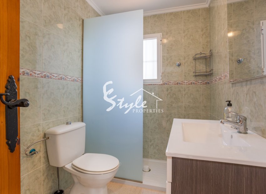 Вторичное жилье - Вилла - Torrevieja - Urbanización San Luis