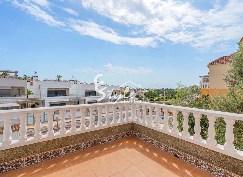 Вторичное жилье - Вилла - Villamartín - El Galan