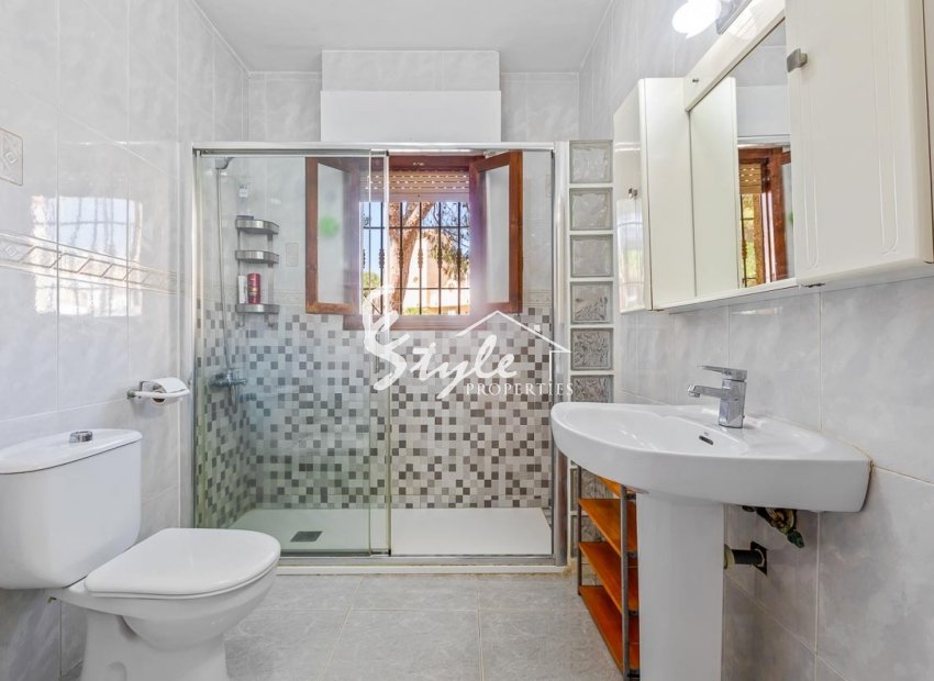 Вторичное жилье - Вилла - Villamartin, Orihuela Costa - Res. Las Filipinas