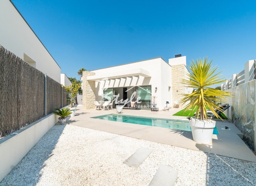 Вторичное жилье - Вилла - Villamartin, Orihuela Costa - Villamartin Golf