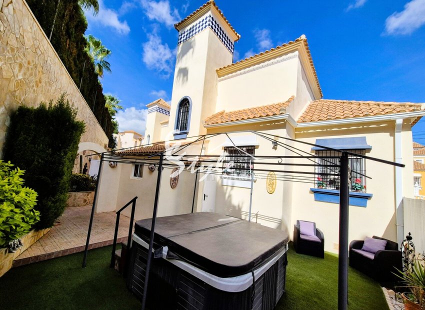 Вторичное жилье - Вилла - Villamartin, Orihuela Costa - Вилламартин