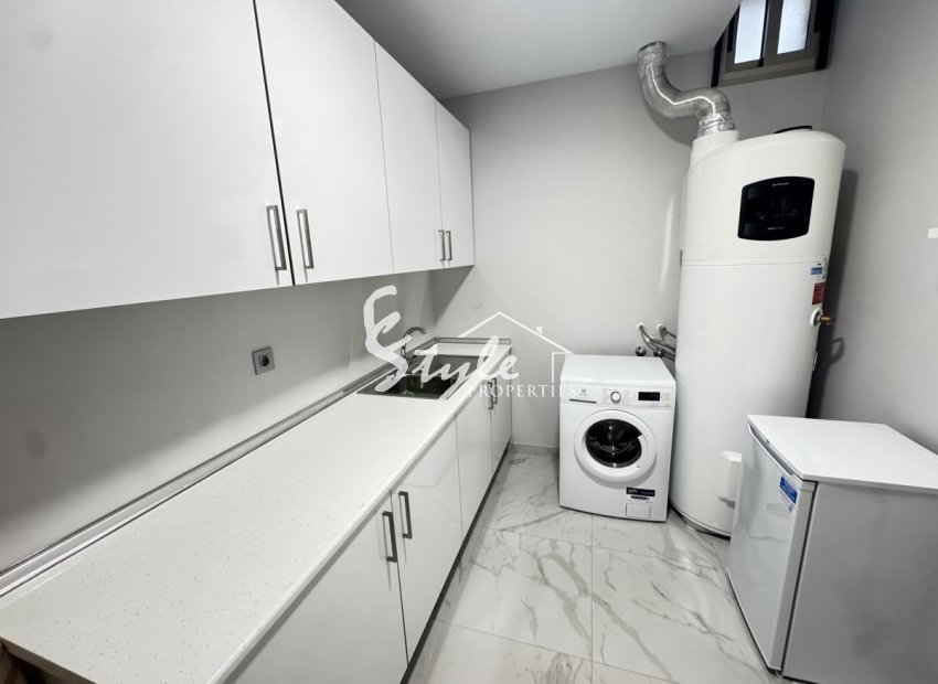 Вторичное жилье - Вилла - Villamartin, Orihuela Costa - Вилламартин