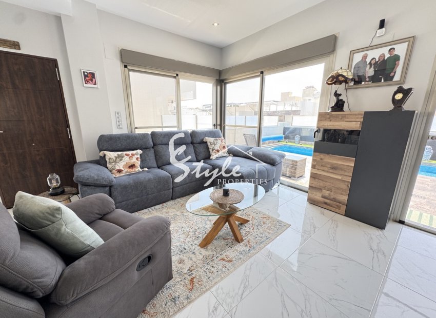 Вторичное жилье - Вилла - Villamartin, Orihuela Costa - Вилламартин