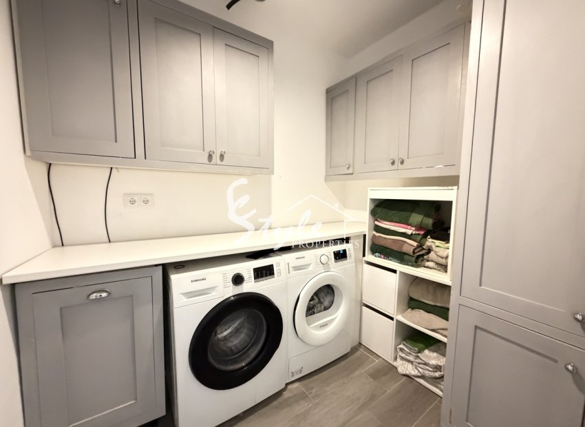 Вторичное жилье - Вилла - Villamartin, Orihuela Costa - Вилламартин