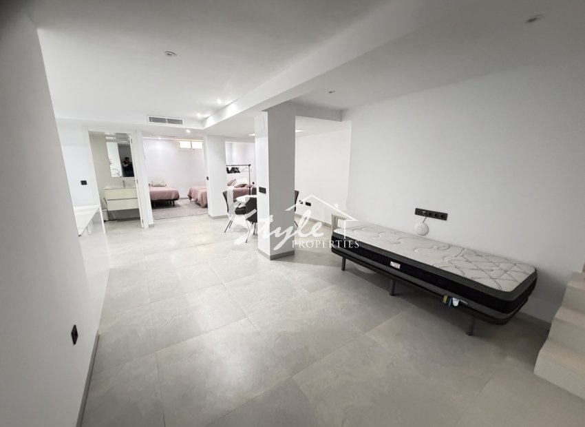 Вторичное жилье - Вилла - Villamartin, Orihuela Costa - Вилламартин