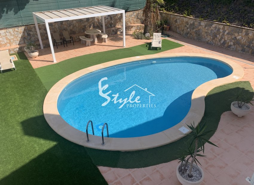 Вторичное жилье - Вилла - Villamartin, Orihuela Costa