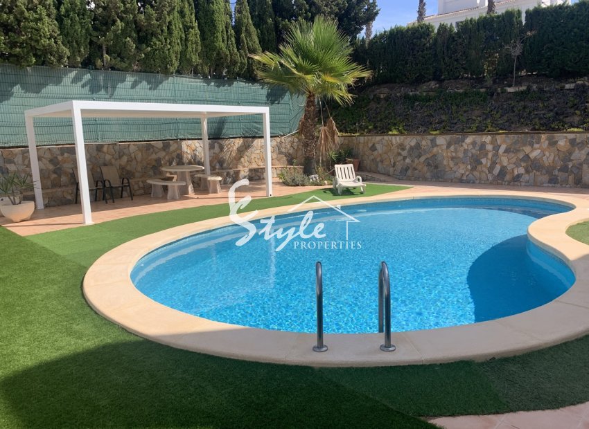 Вторичное жилье - Вилла - Villamartin, Orihuela Costa