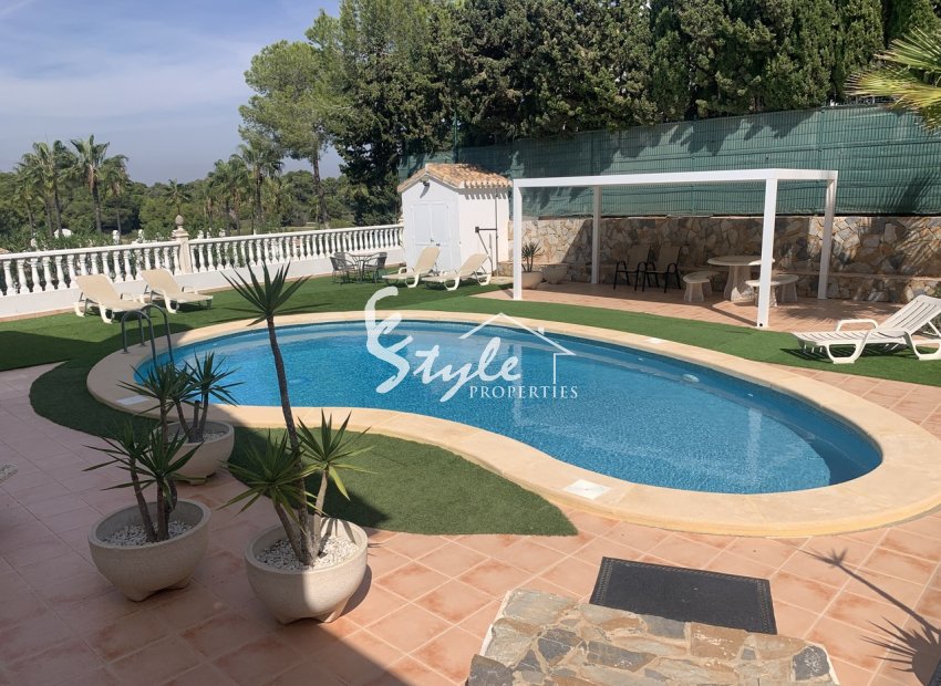 Вторичное жилье - Вилла - Villamartin, Orihuela Costa