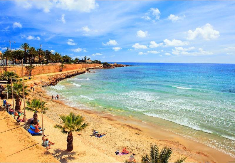 Испания в пятерке лучших стран для жизни и работы.