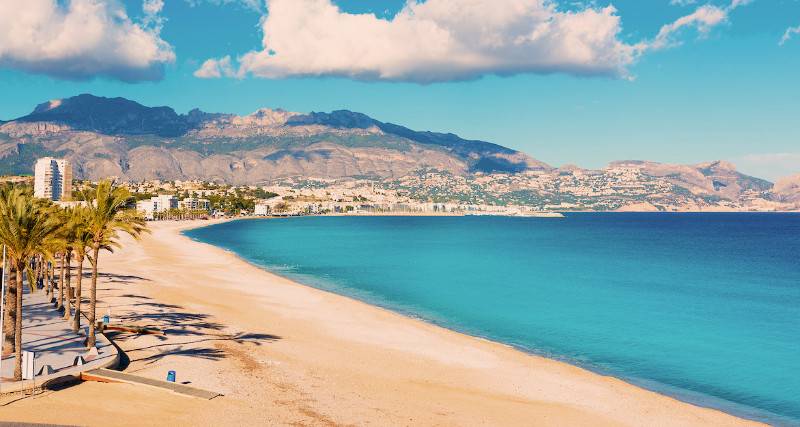 Costa Blanca, el destino ideal para el turismo internacional
