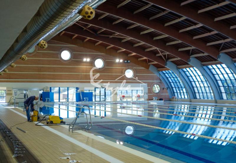 Torrevieja municipal swimming pool reopens 