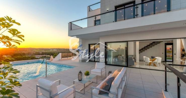 rent villas in Costa Blanca