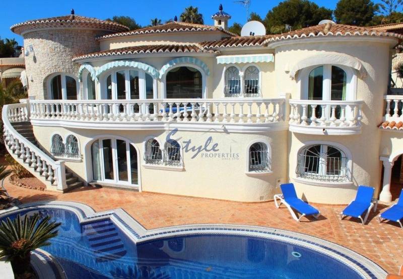 Чем привлекательны испанские виллы у моря?