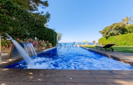 Buy luxury property in Spain 