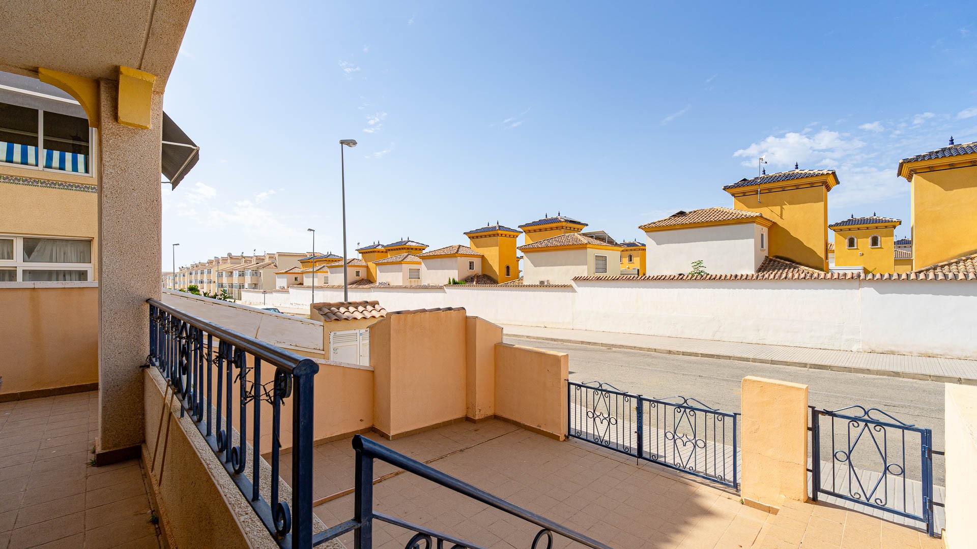 Appartement · Herverkoop - Punta Prima · Alicante · Spanje