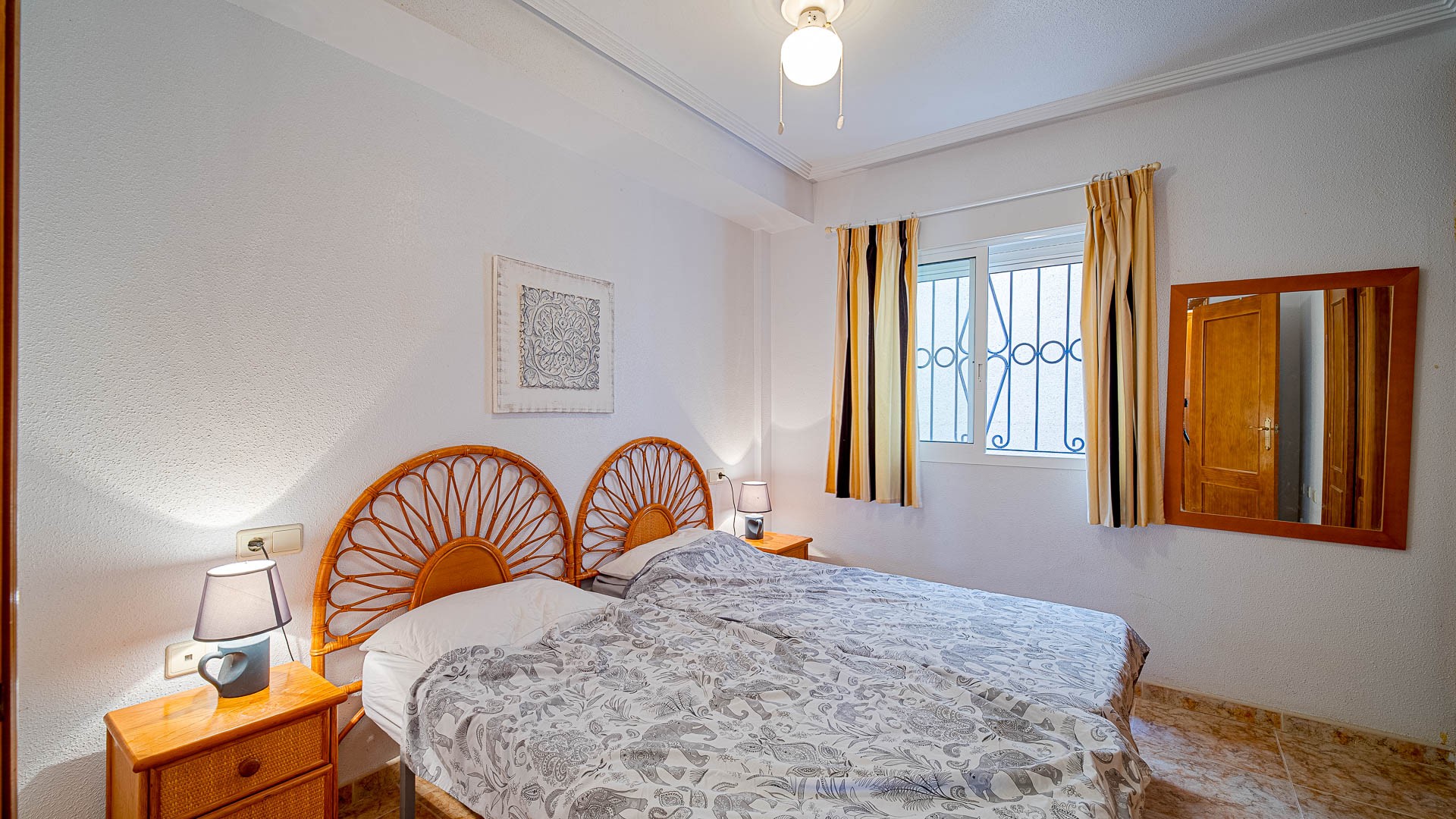 Appartement · Herverkoop - Punta Prima · Alicante · Spanje