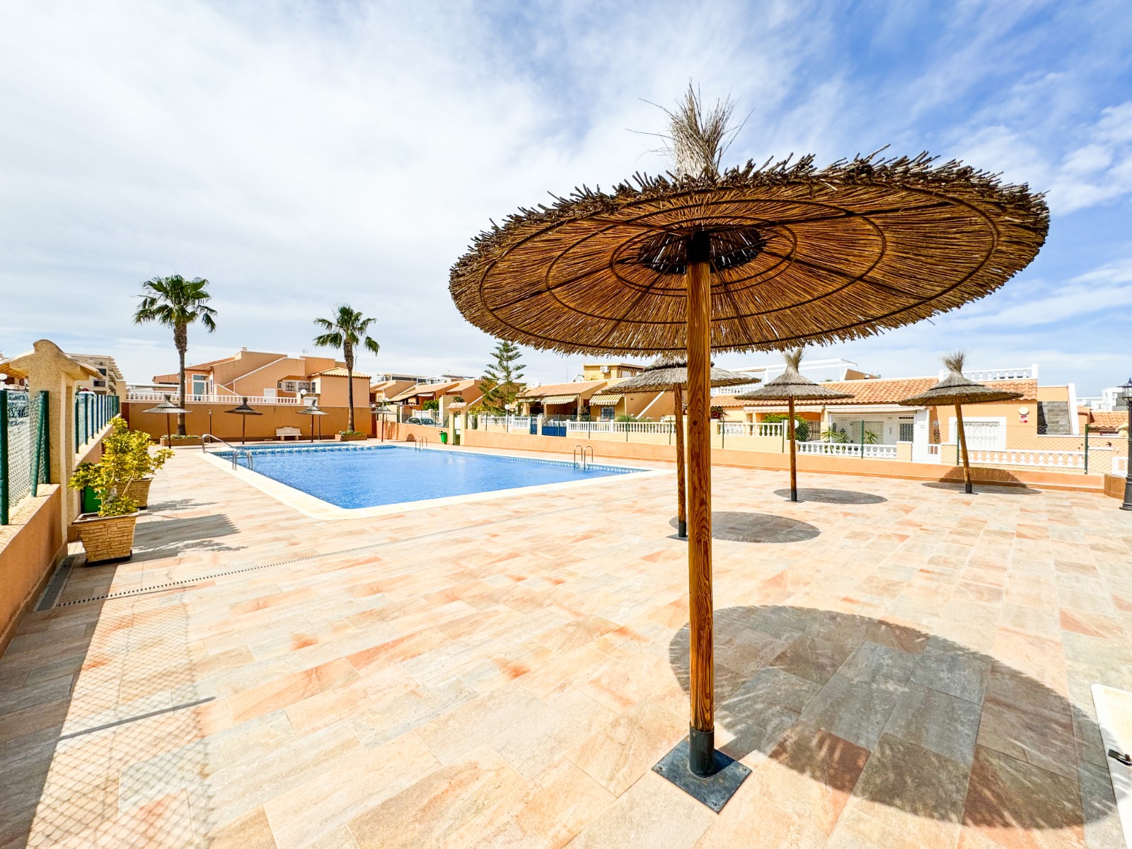 Appartement · Herverkoop - Punta Prima · Alicante · Spanje
