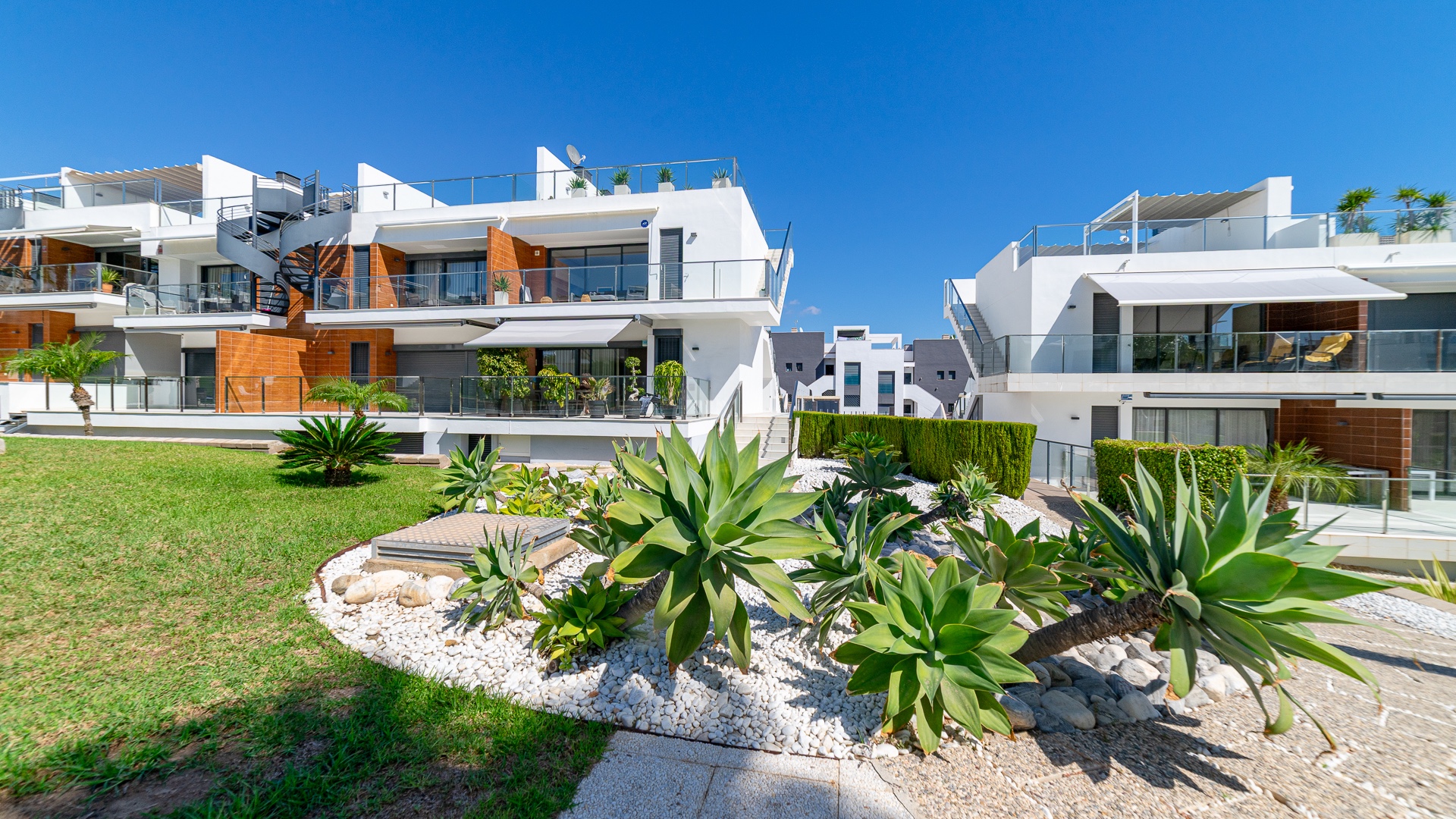 Appartement · Herverkoop - Punta Prima · Alicante · Spanje