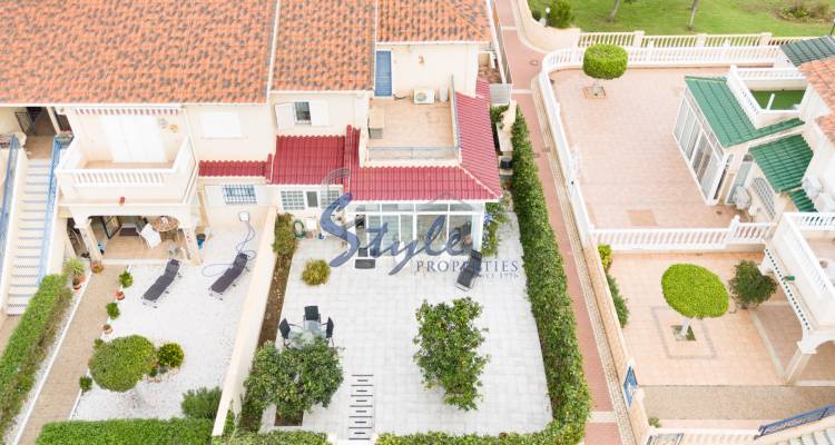 Resale - Bungalow - Orihuela Costa  - Playa Flamenca