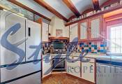 Resale - Finca Country Property - Crevillente