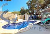 Resale - Villa - Orihuela Costa  - Punta Prima