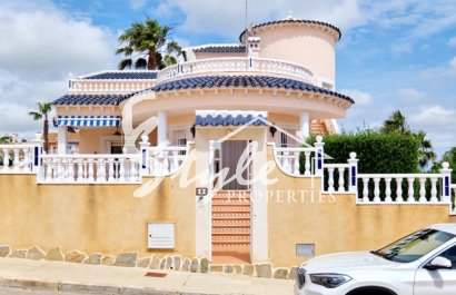 Resale - Villa - Pinar De Campoverde