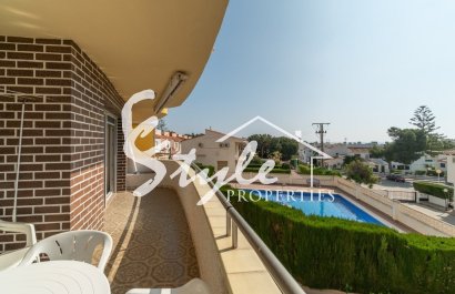 Buy apartment in 700 m from the beach in La Zenia, Orihuela Costa. ID 4110