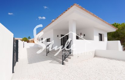 Key-Ready Villa for sale in Quesada, Costa Blanca, Spain