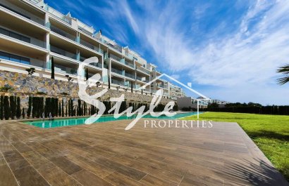 Reventa - Apartamento - Las Colinas - Las Colinas Golf