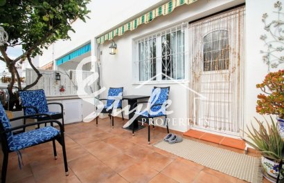 Buy bungalow close to the sea in Lago Jardin, Torrevieja, Costa Blanca. ID: 4290