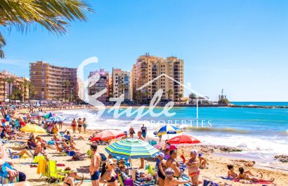 Buy apartment close to the sea in Torrevieja, Costa Blanca. ID: 4300