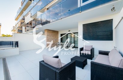 Alquiler corta estancia - Apartamento - Mil Palmeras