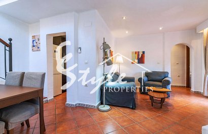 Comprar Ático cerca del mar en Punta Marina, Orihuela Costa, Costa Blanca. ID 4816