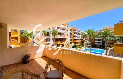 ?Apartamento en venta en la Recoleta en Punta Prima, Costa Blanca, España. ID3433