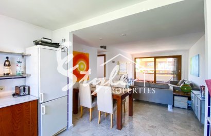 Resale - Apartamento - Punta Prima