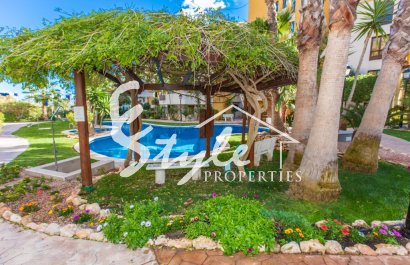 For rent 1 bedroom apartment near the sea Punta Prima, Costa Blanca, Spain. ID097