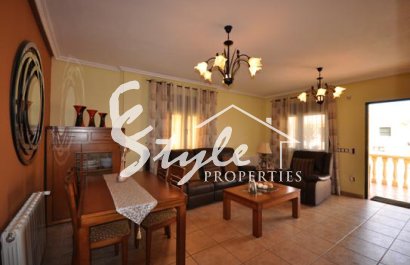 4 bedroom villa for sale in Villamartin, Costa Blanca, Alicante, Spain