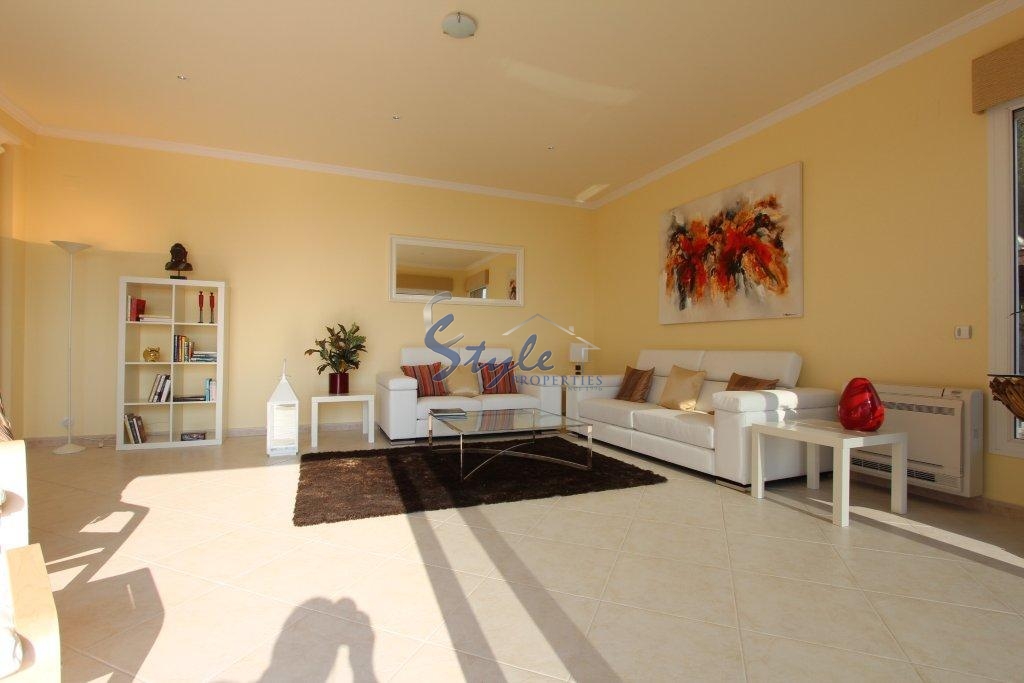 Luxury villa with private pool for sale in Moraira 276-5