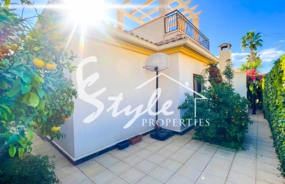 Продается отдельная вилла с бассейном в Донья Пепа, Сьюдад-Кесада, Коста-Бланка, Испания. ID1356